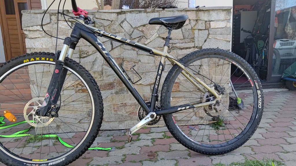 Bicicleta HT XCR 3.5