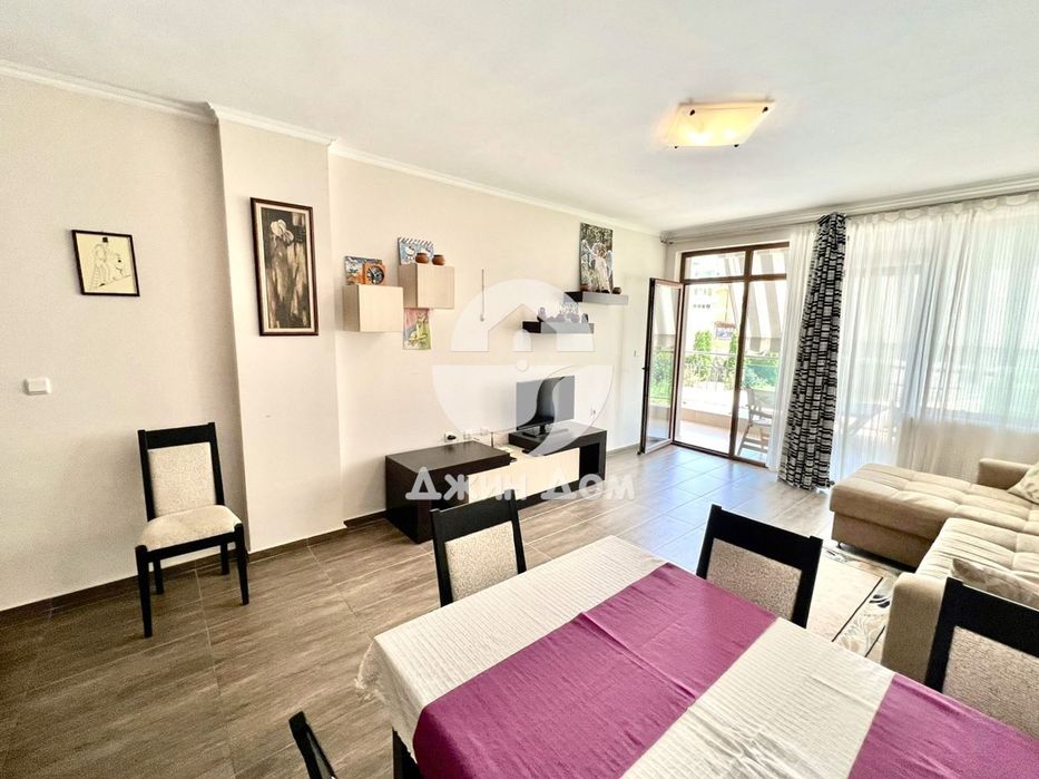 Продава се Тристаен апартамент в Свети Влас - 125 кв.м за 1120 €/кв.м - Снимка #2