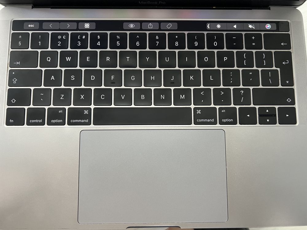Macbook Pro 13 inch, i7 core, 16GB RAM, 512GB SSD