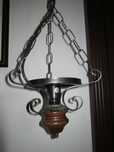 candelabru fier forjat si lemn, vintage Germania - lungime ajustabila