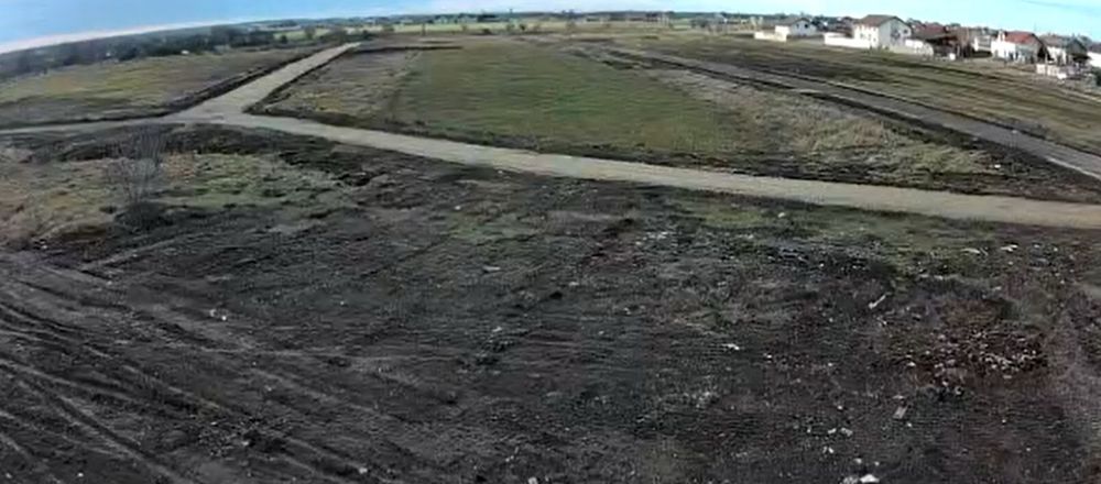 Locuri de casa ! Terenuri Casa !