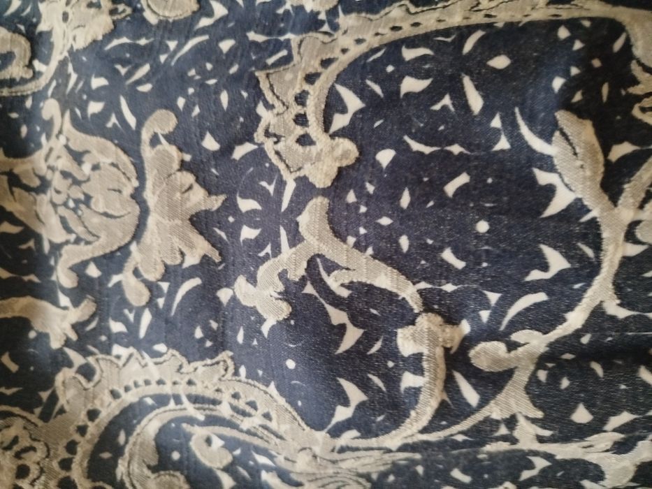 Продам платье на девушку