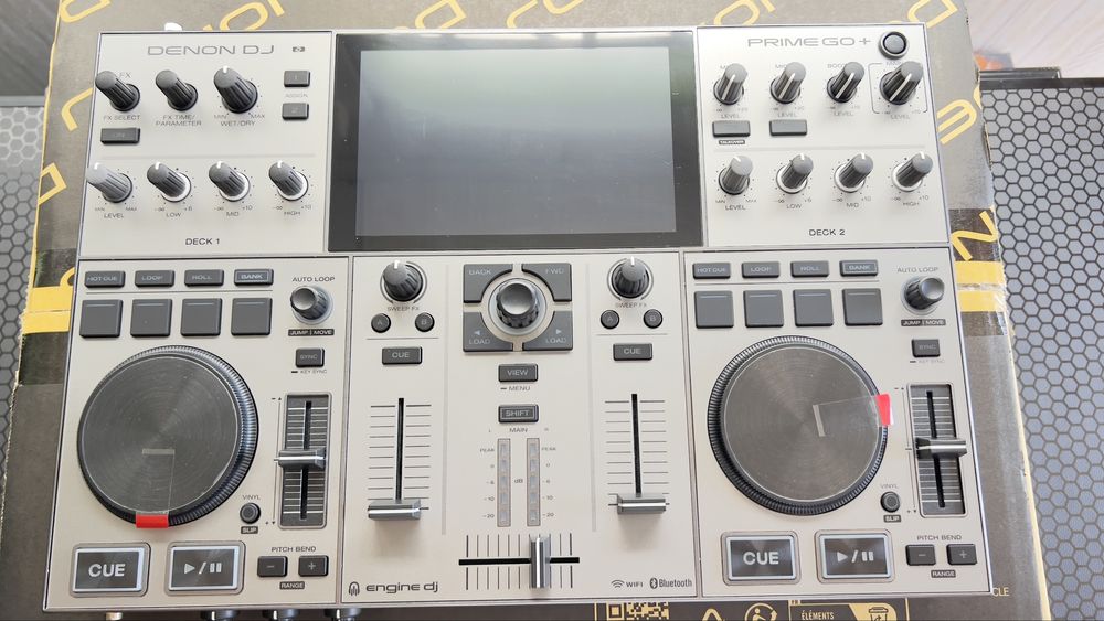 Consola dj Denon Prime Go + Noua