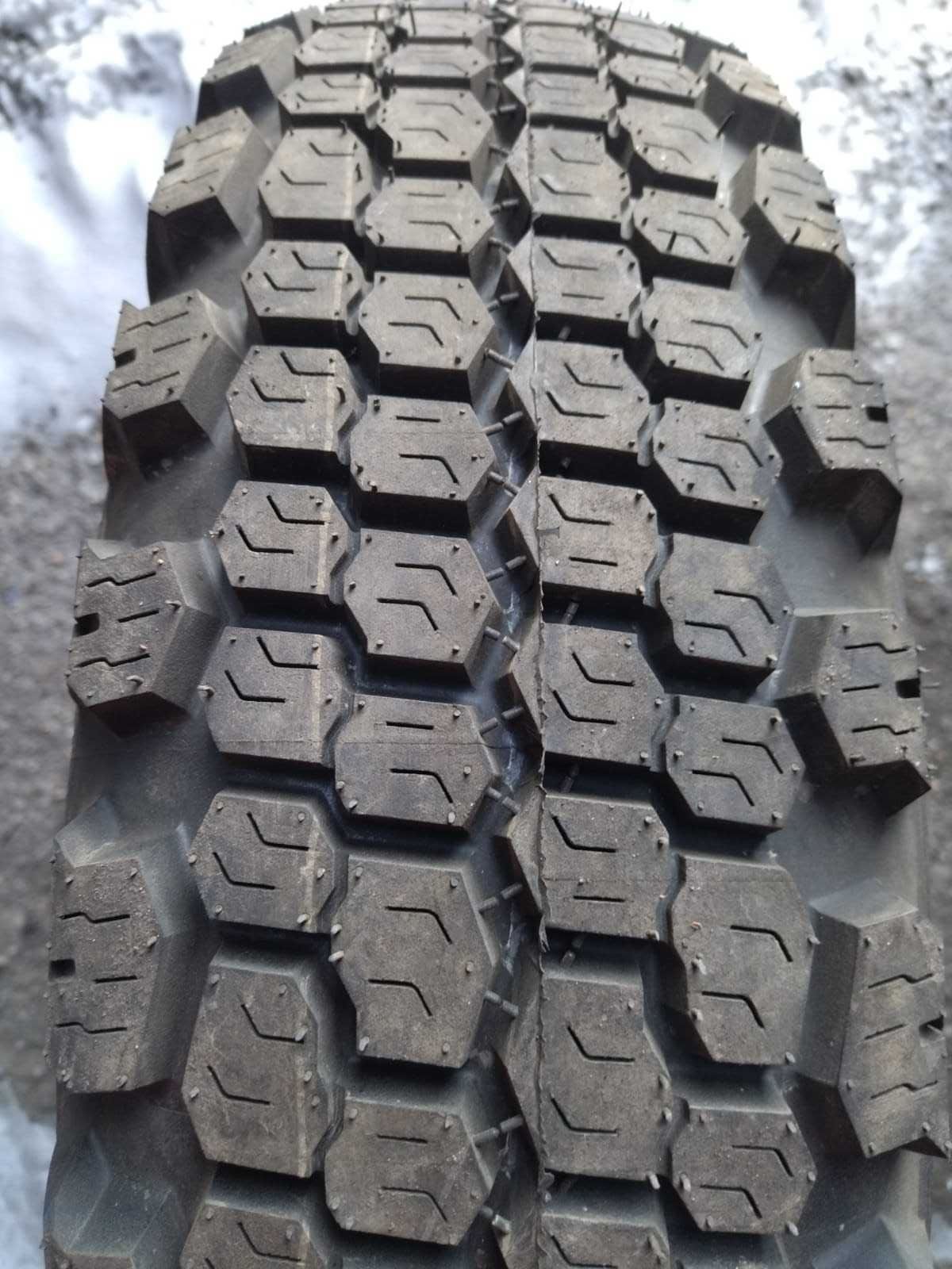 225/85R15C N-502 KAMA