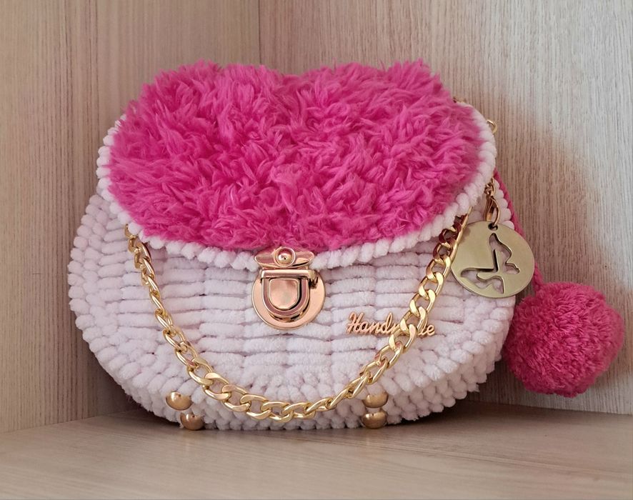 Чанти, ръчно изработени