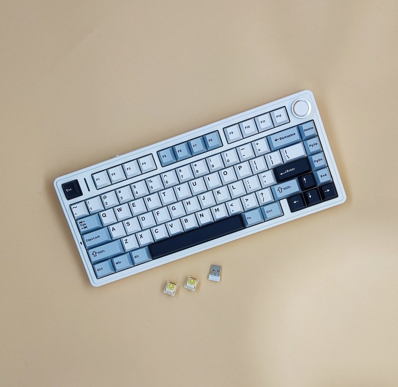 Современна игровая клавиатура aula f75