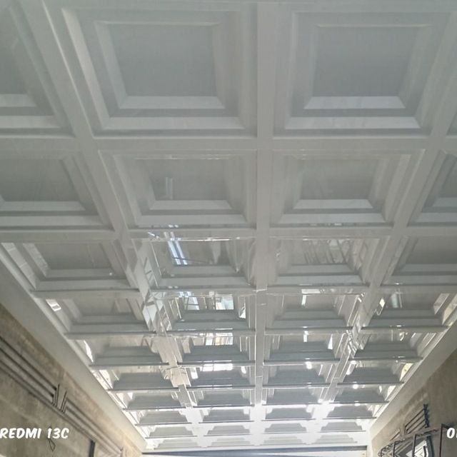 Alyukabond, Alikafon