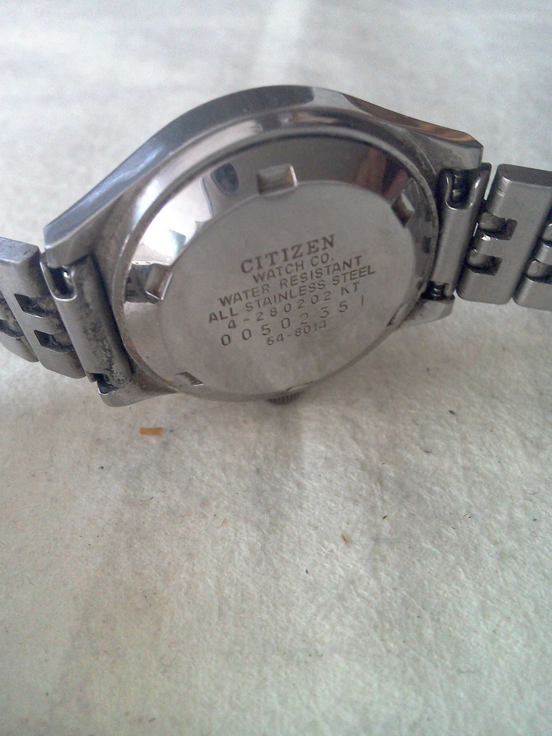 Ceas Citizen, automatic, diametru: 27mm fc, Day date, capac pe filet