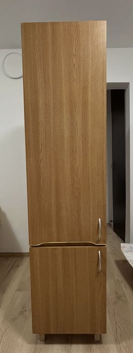 Vind dulap bucătărie / hol / dressing