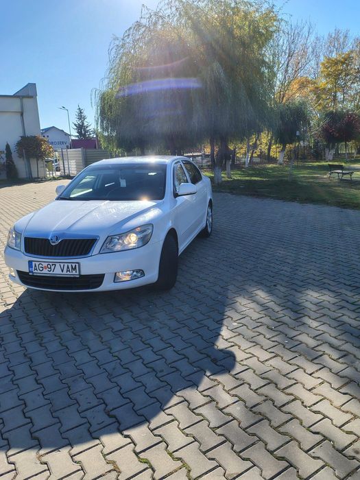 Vând skoda Octavia 2