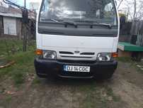 Nissan cabstar cu 6 locuri si bena nebasculabil