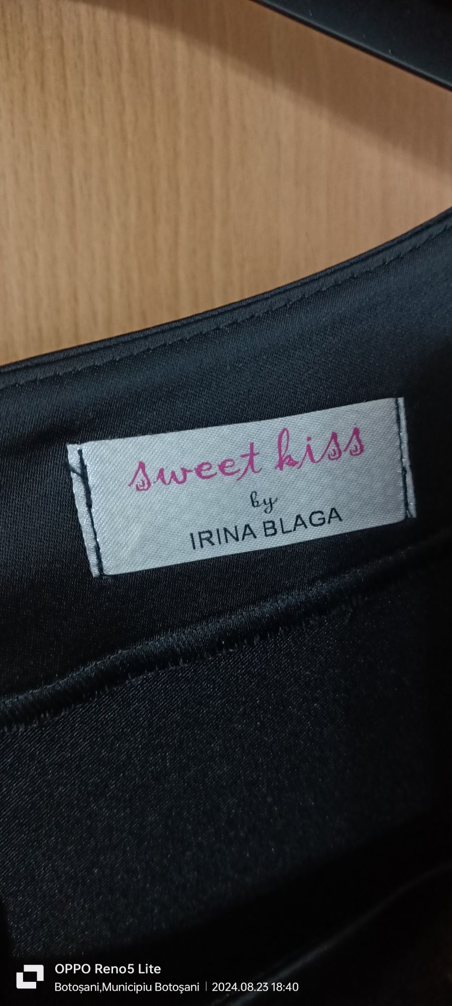 Vând rochie ocazie model unicat
