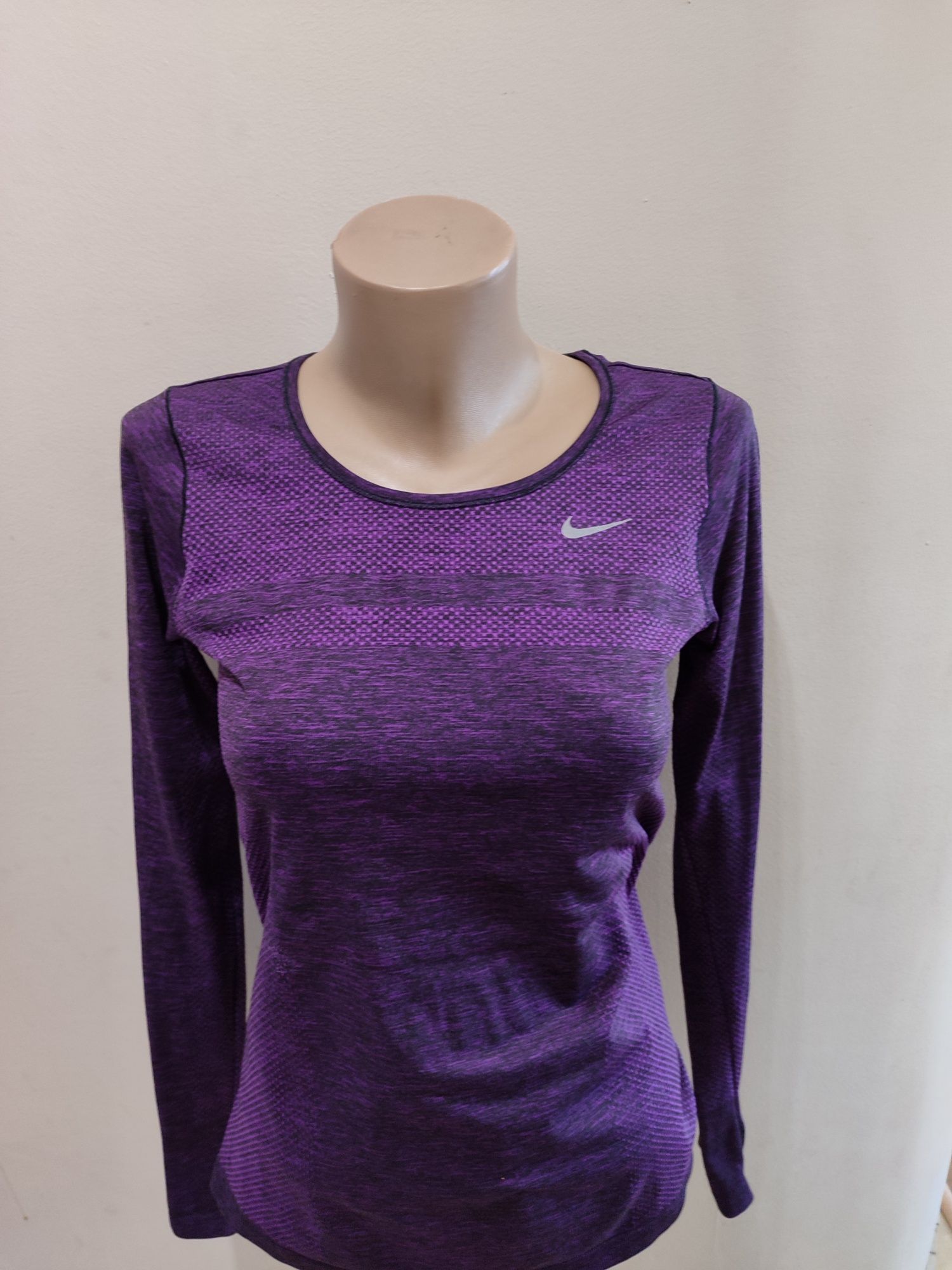 Nike dri fit -s размер