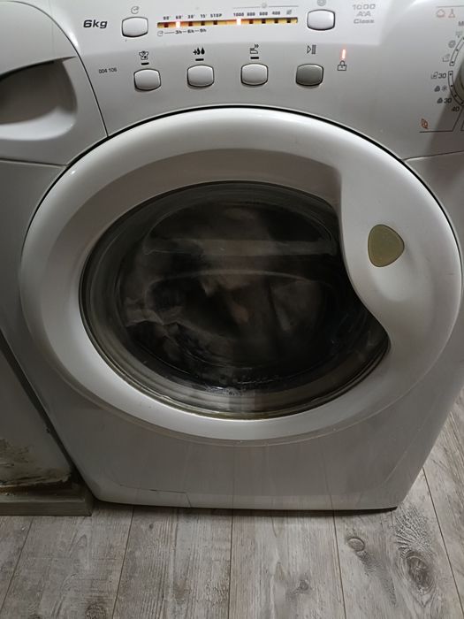 Mașina spălat funcțională CANDY 6kg