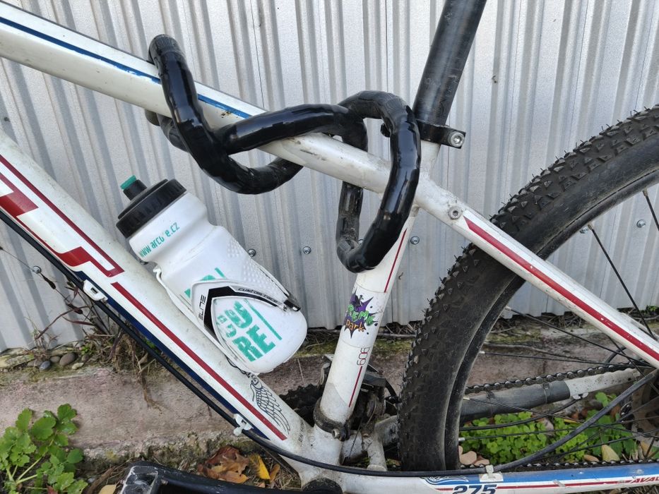 Bicicleta GT Avalanche 27.5