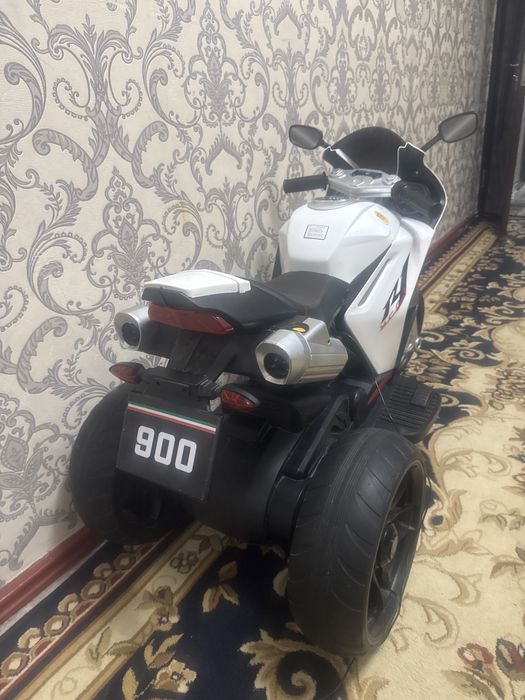 Elektroniy motosikil 3 yoshdan 8 yoshgachom