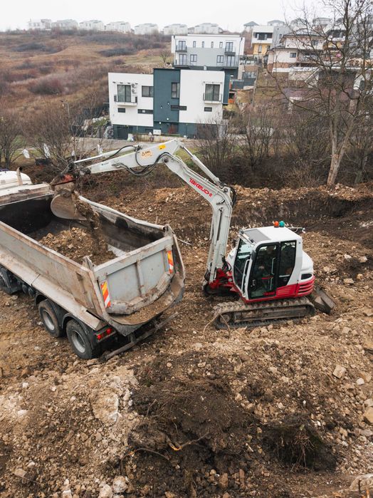 Vand Miniexcavator Takeuchi tb290 8.4 tone an 2014