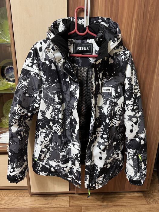 Лыжная куртка 44-46р