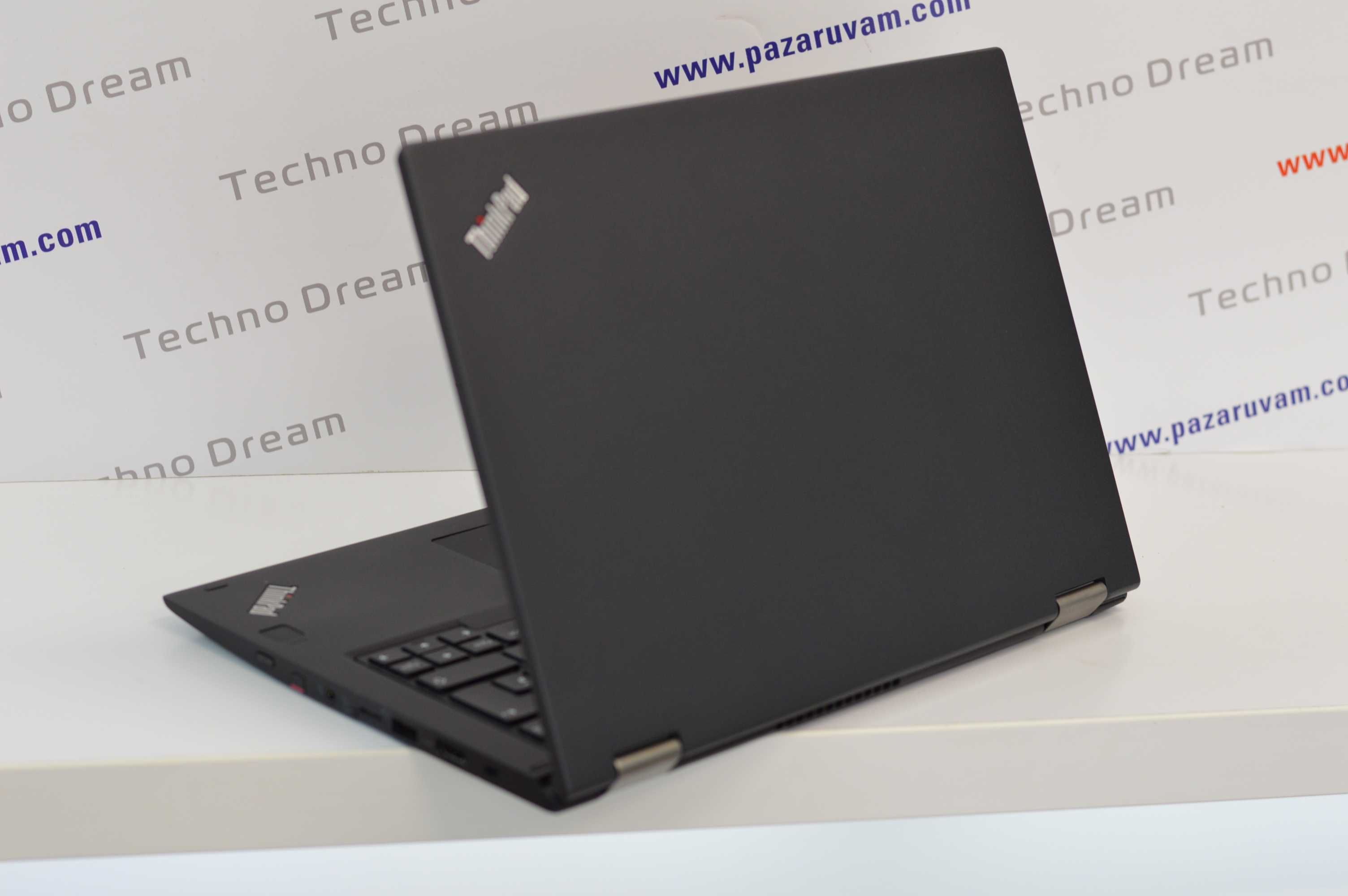 Lenovo ThinkPad Yoga 370 - Intel Core i5-7200U/16GB RAM DDR4/256GB SSD