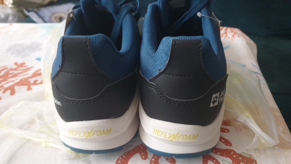 Pantofi de barbati Jack Wolfskin 45 ! Nou