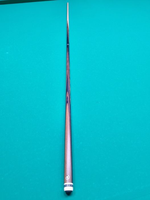 Бильярдгый кий Тенгиз Ачба