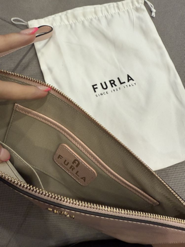 Клъч чанта FURLA