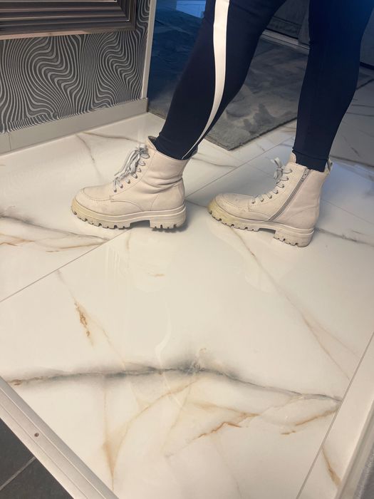 Vand ghete marimea 41