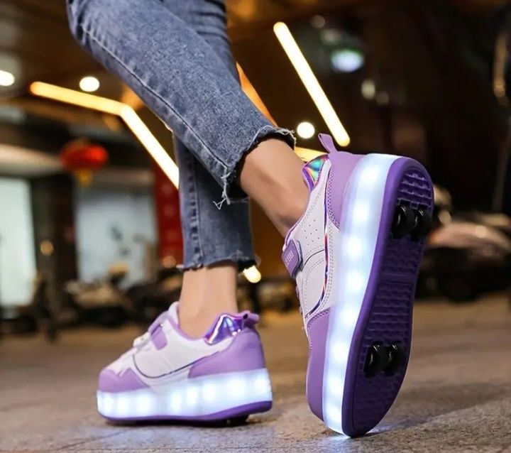 Детски маратонки с колелца, обувки  обувки с колелца, Heelys, Светещи