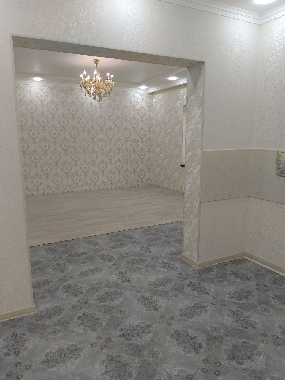 Продаётся Новый евро катедж 3 соток