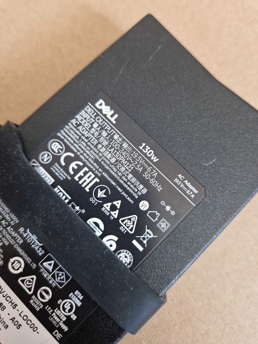 Incărcător DELL 19.5V 6,7A 130W 7,4MM