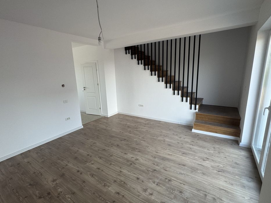 Casă de vânzare Săcălaz–P+E+M | Direct de la proprietar| Fără comision
