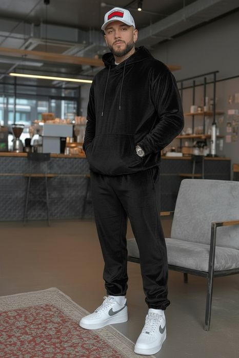 Trening Catifea Essential Negru