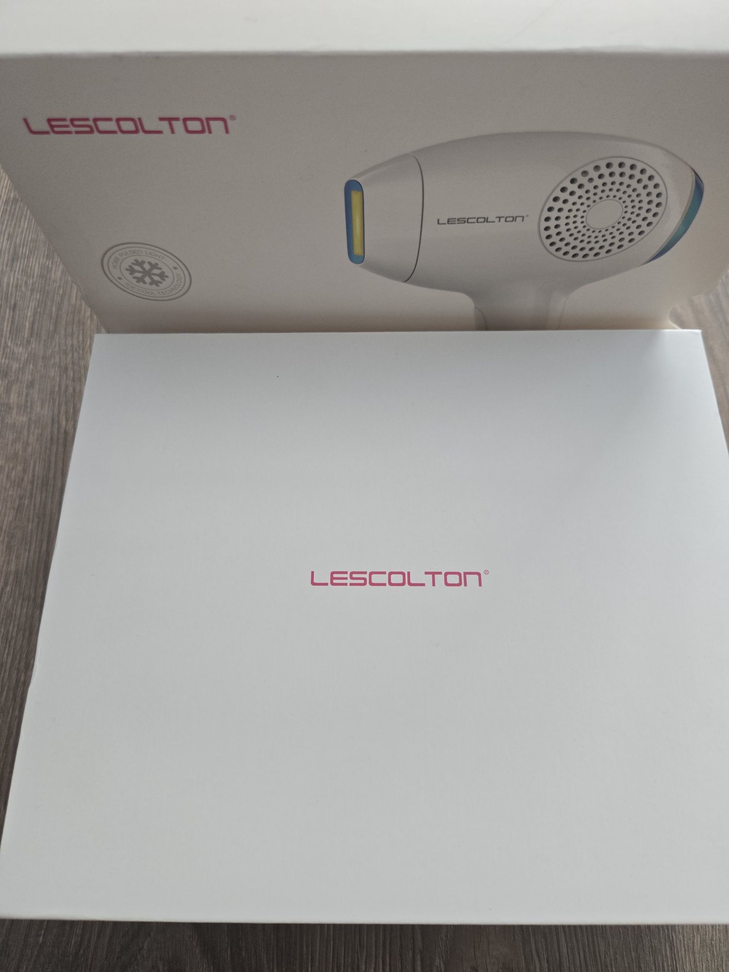 Фотоепилатор Lescolton