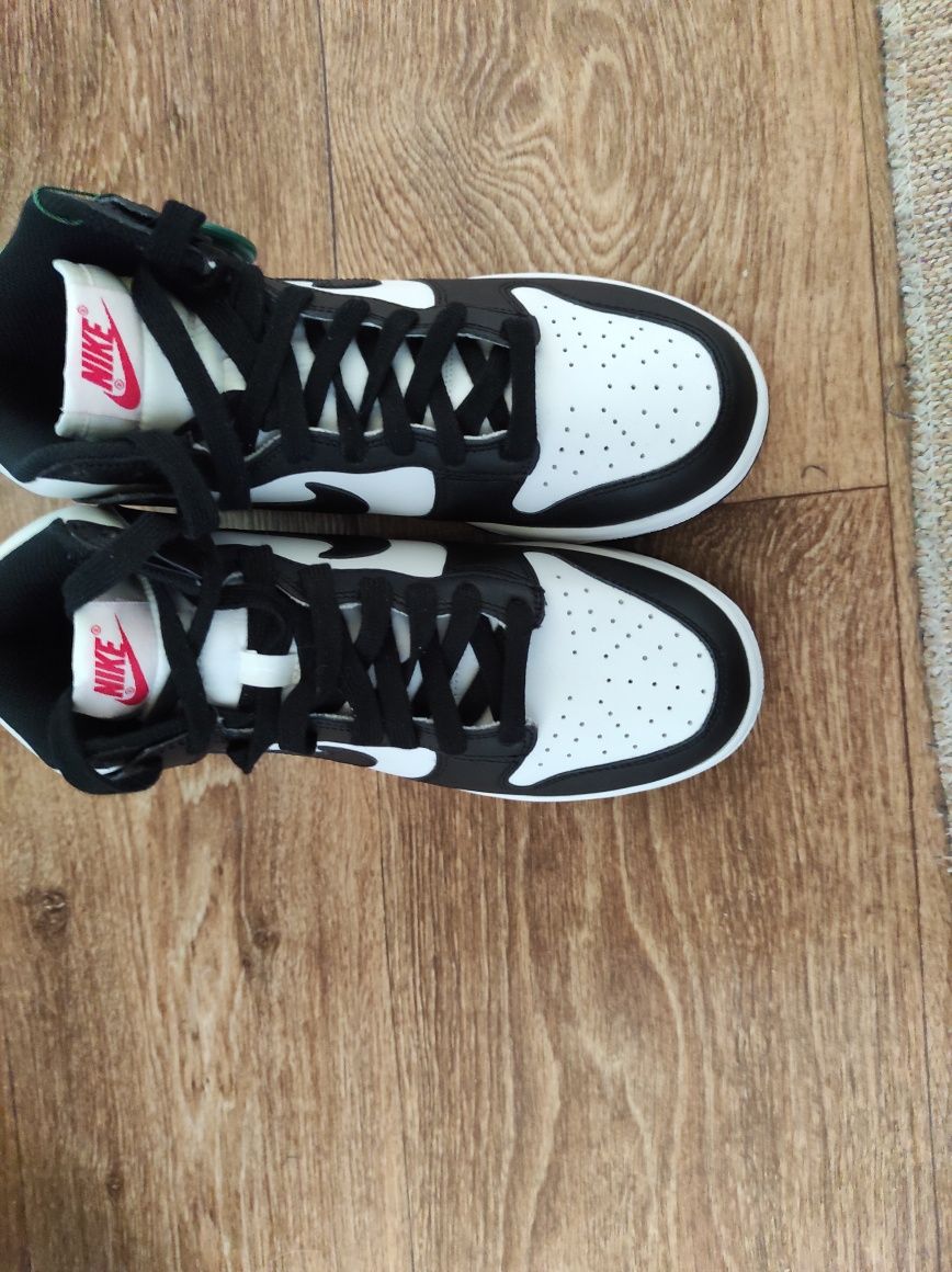 Сникърси Nike - W Dunk High Panda