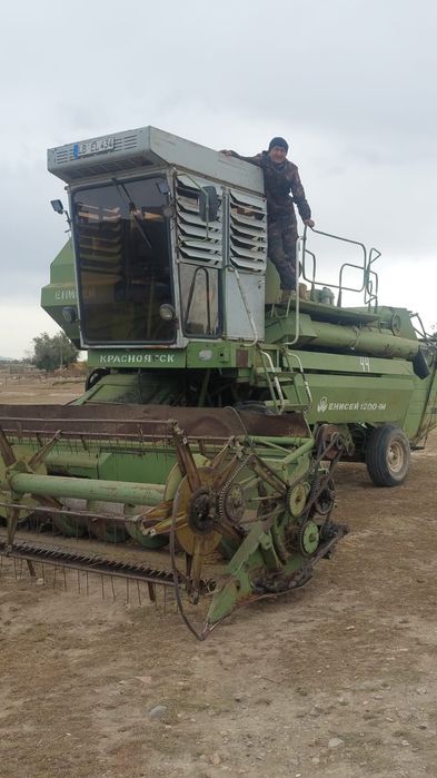 Продам комбайн Енисей 1200
