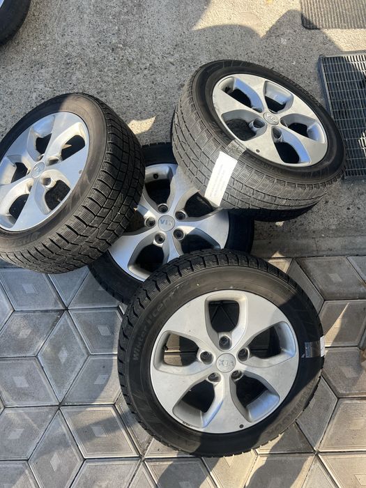 Jante aliaj 5x114.3 KIA + cauciucuri iarna 205 55 16 hankook et 48,5