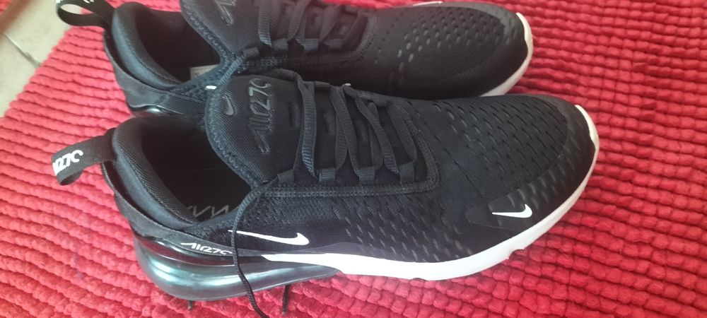 Nike Air Max 270 măr. 42