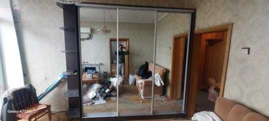 Срочно продам бу Шкаф купе