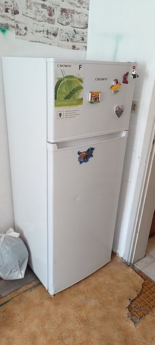 Хладилник Crown  Категория F