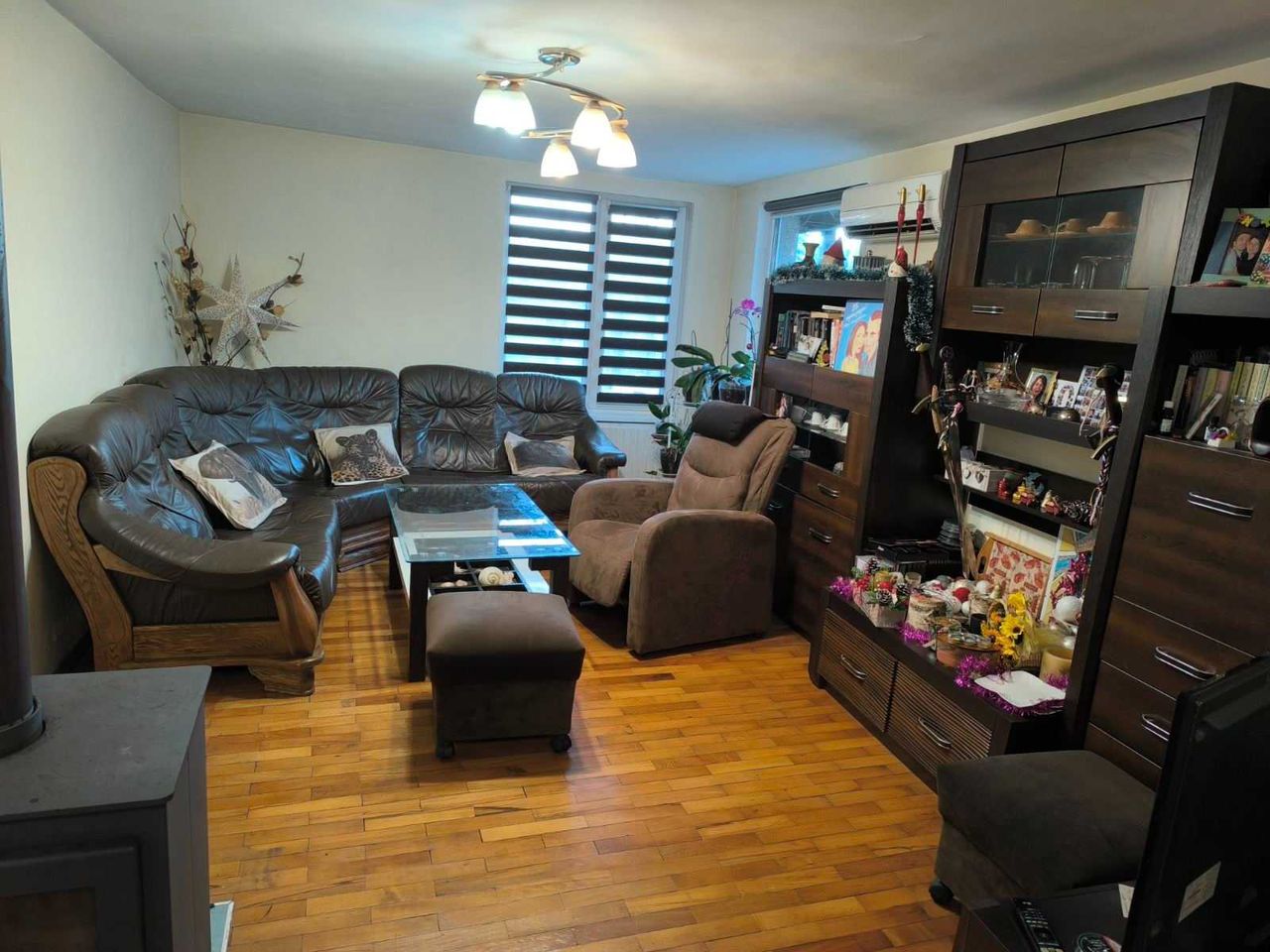 Продава се Къща в София, Център - 180 кв.м за 917 €/кв.м - Снимка #8