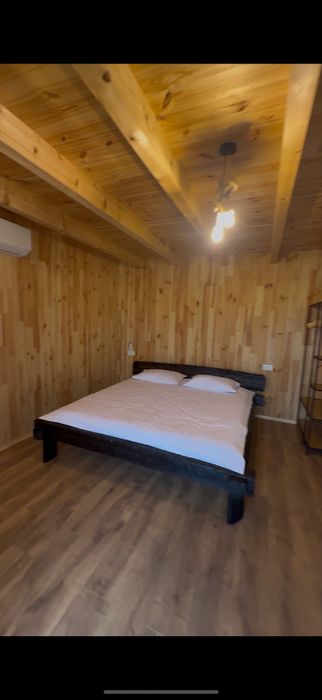 Pat ( am 4 paturi) lemn masiv ( grinda veche )