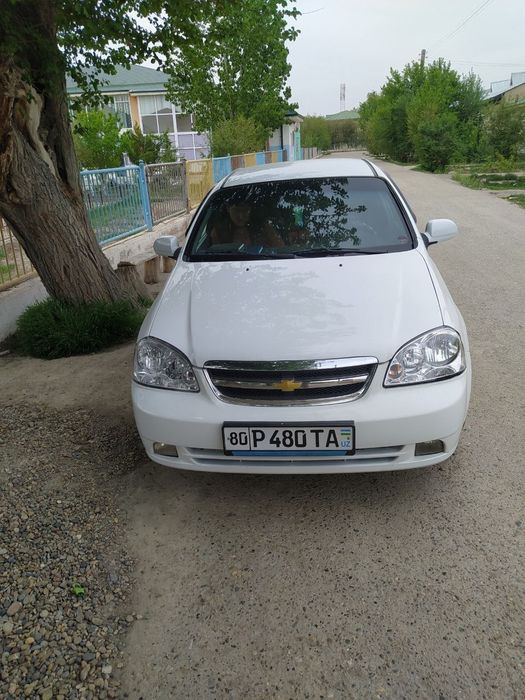 Лассети 1.8 сотилади хлюолати зур