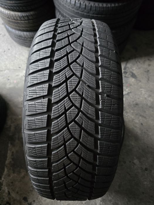 Goodyear 225/50 R18 99V MS iarnă