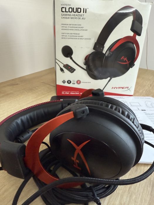 Casti gaming HyperX Cloud II