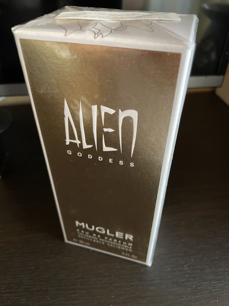 Mugler Alien Goddess apa de parfum