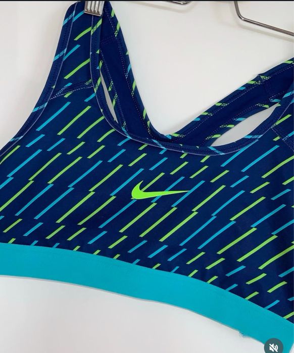 Дамско бюстие “Nike”