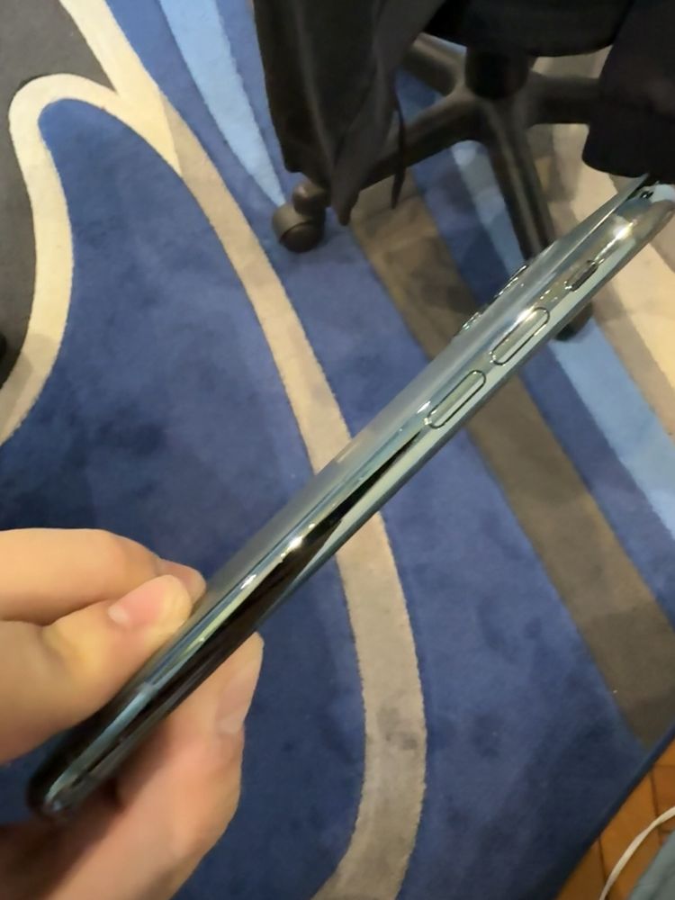 iPhone 11 Pro 64GB Midnight Green Отличен външен вид + ПОДАРЪК калъфи!