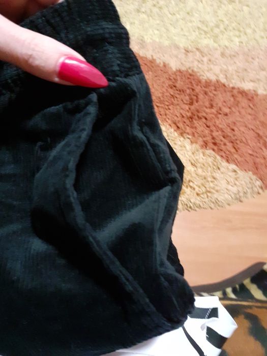 Pantaloni zara raiați M