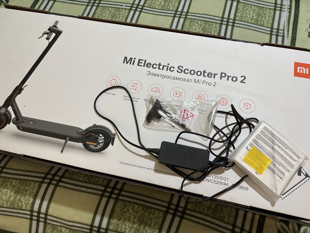 Електрическа тротинетка Xiaomi Mi Electric Scooter Pro 2