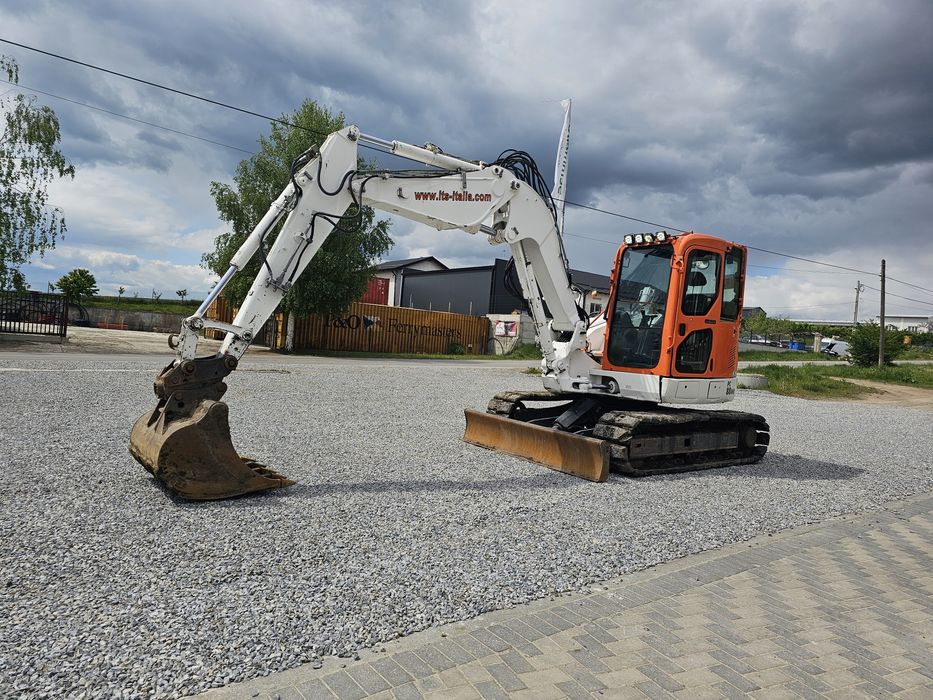 Excavator komatau pc 88